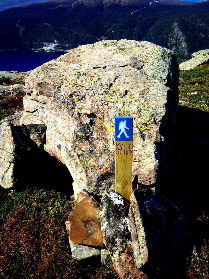 Bremanger Fjord Hotell Svelgen 外观 照片