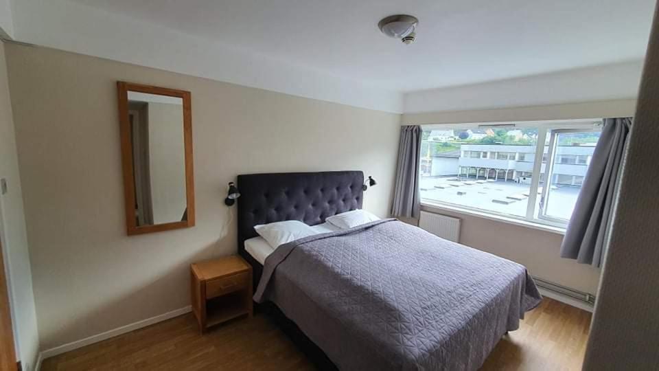 Bremanger Fjord Hotell Svelgen 外观 照片