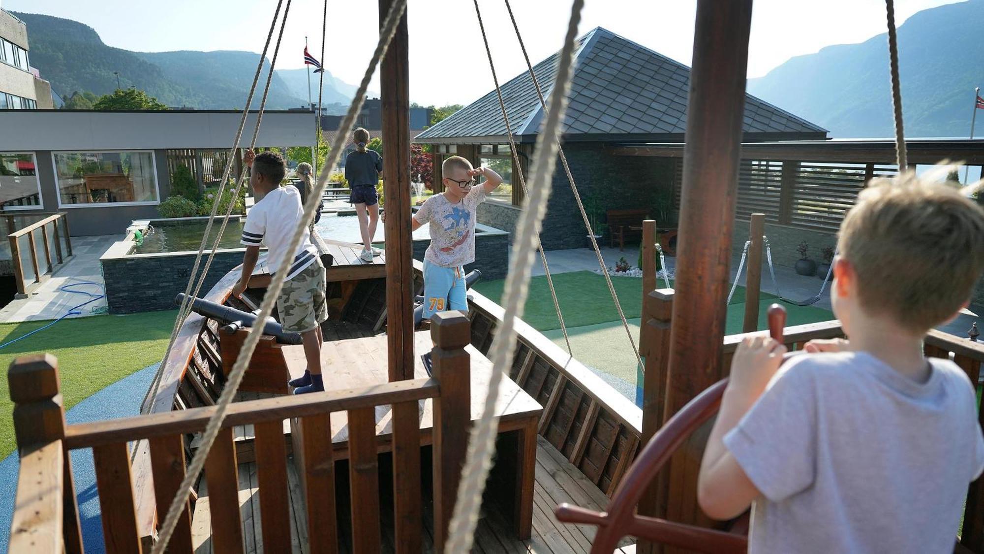 Bremanger Fjord Hotell Svelgen 外观 照片