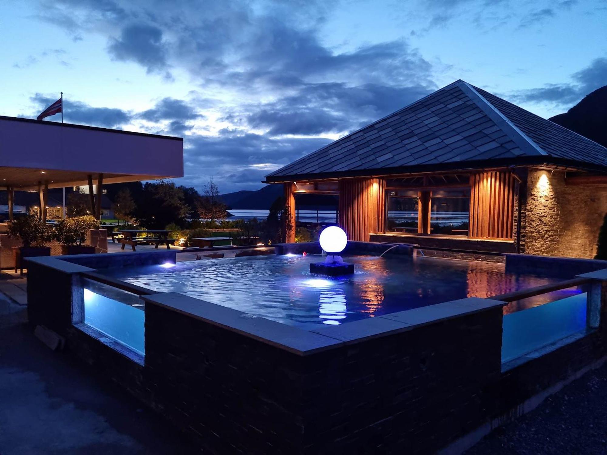 Bremanger Fjord Hotell Svelgen 外观 照片